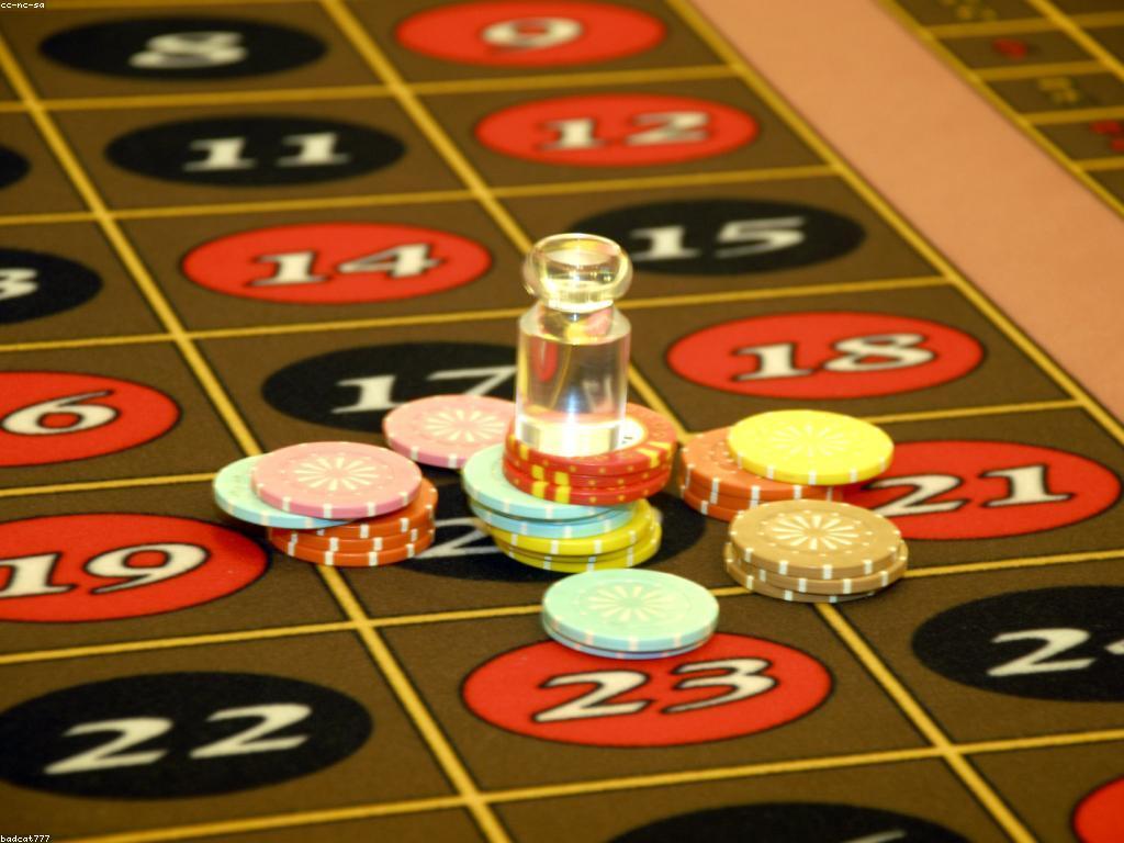 ការលេងស្លុត: ការជ្រើសរើស និងយុទ្ធសាស្ត្រផ្សេងៗ