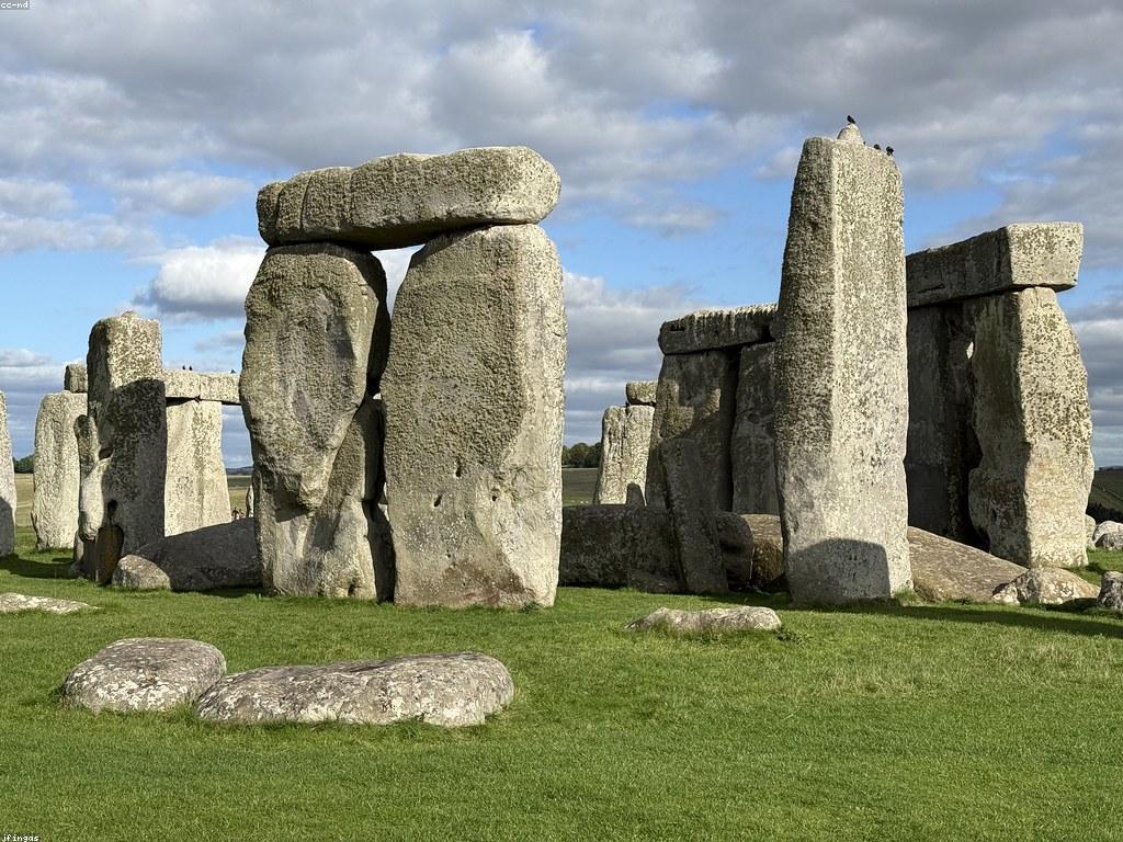 ដំណឹងថ្មីៗស្តីអំពីវប្បធម៌ខ្មែរនិងការពារសិល្បៈ